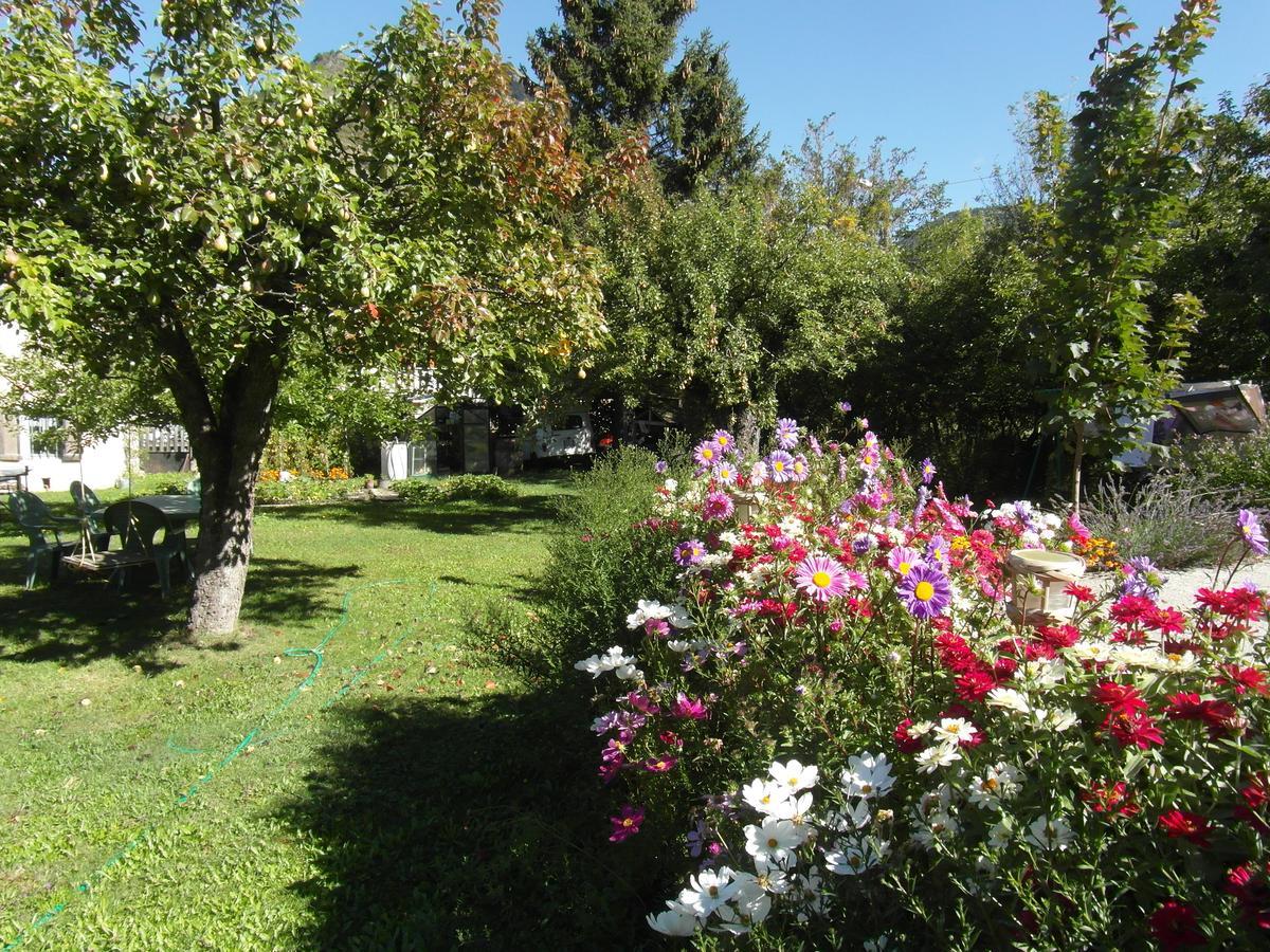 Au Vieux Tilleul Panzió Veynes Kültér fotó